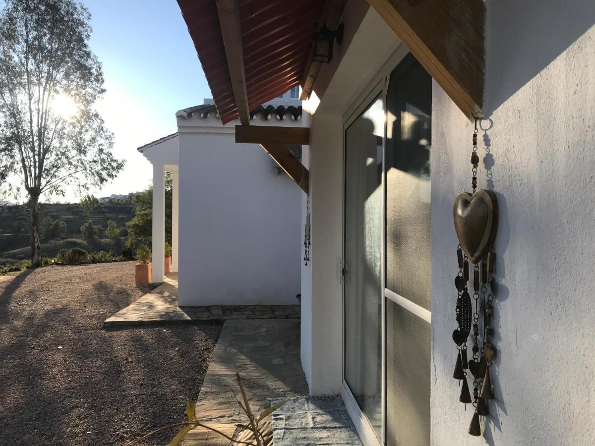 La Rustica En Vinuela, Piscina Privada Villa Eksteriør bilde